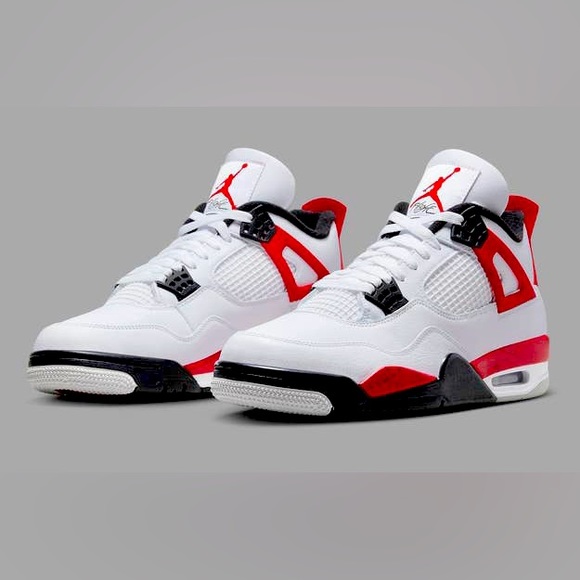AIR JORDAN 4 “ RED CEMENT “